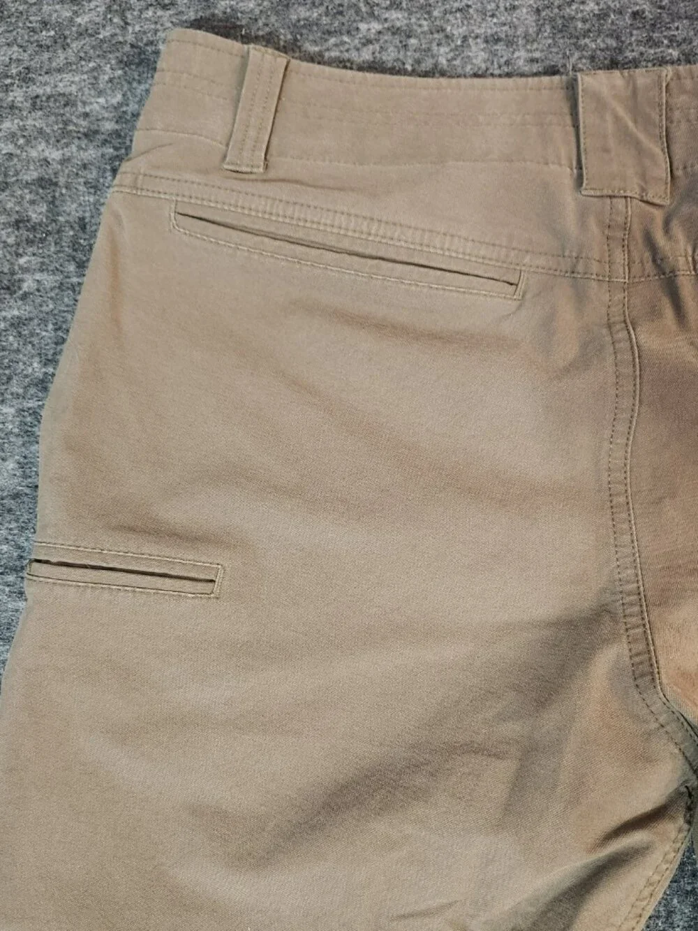 Kühl Men's Khaki Tan Straight Leg Pants 34x30 Outdoor Hiking Workwear